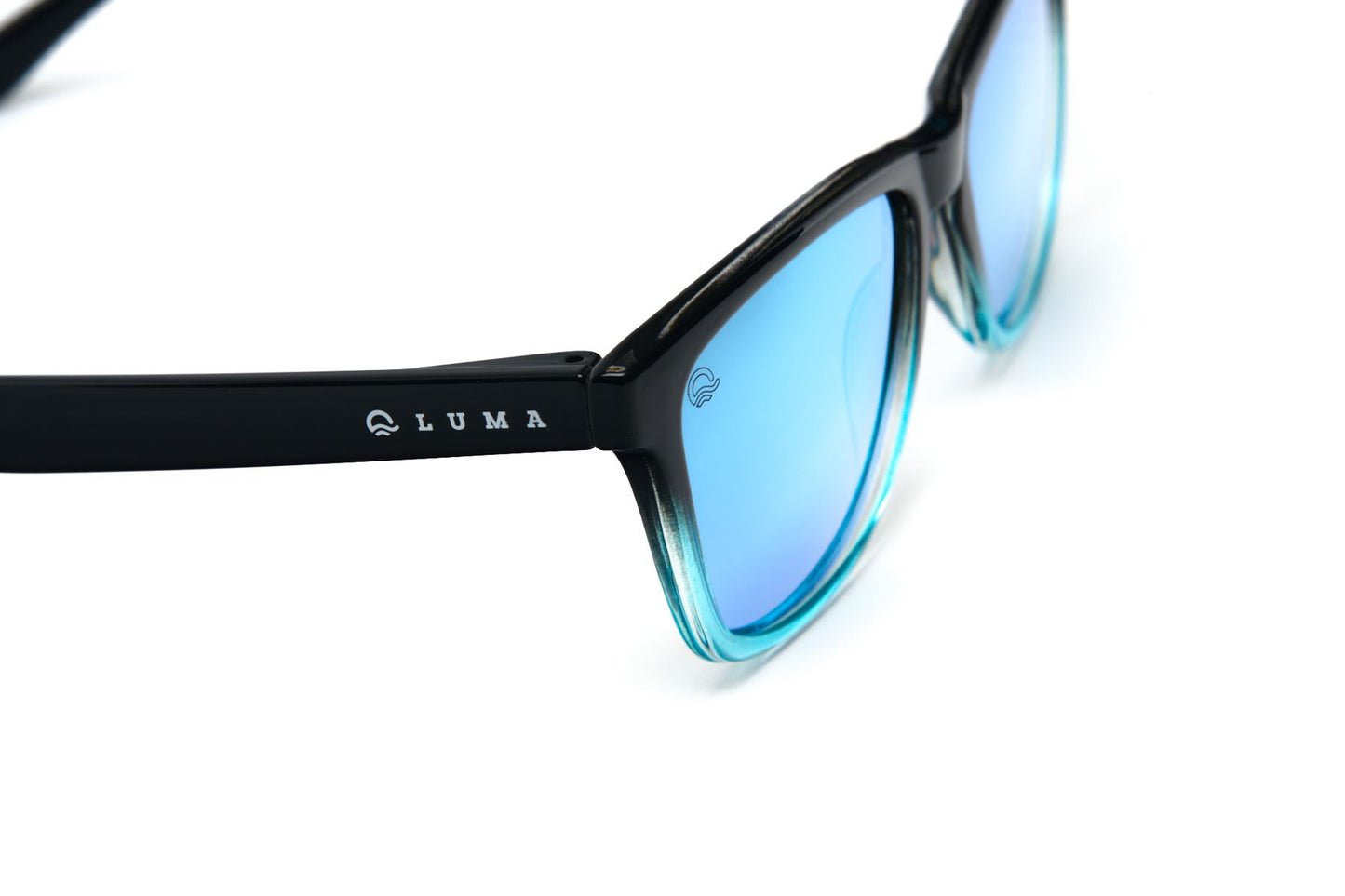 Luma eyewear Harlyn black blue close up product view