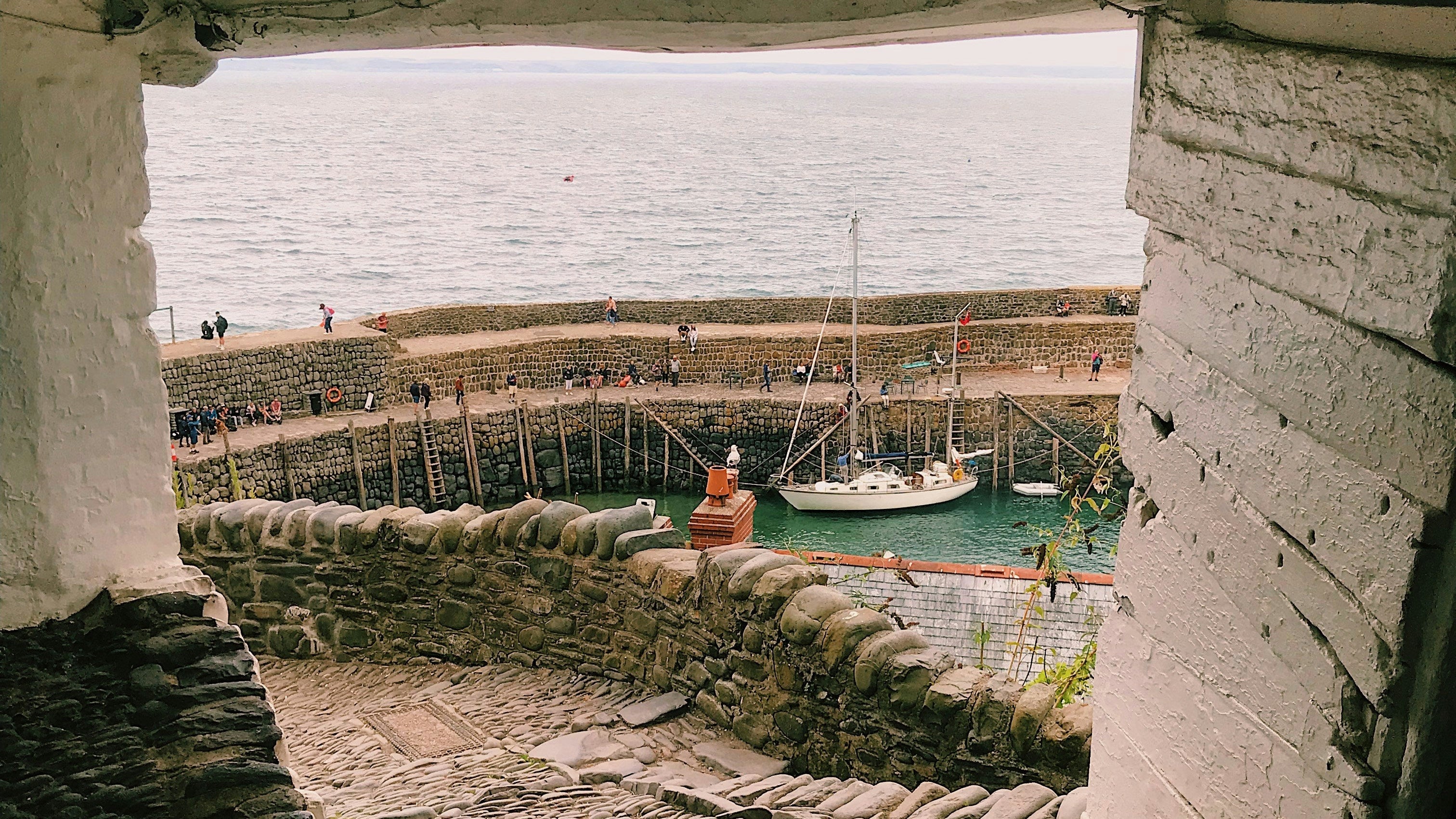 clovelly harbour view devon